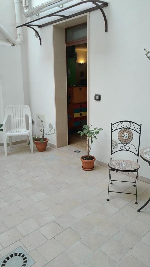 Alla Corte Della Suocera Bilo Bari Exterior foto